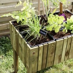 Jardipolys Rangements Extérieur Carré Potager 6 Cases En Pin - 85L -France Parasols Soldes 2022 carre potager 6 cases en pin 85l 2