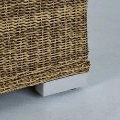 Maisons Du Monde Rangements Extérieur Coffre De Jardin En Résine Tressée 11 Maisons Du Monde Rangements Extérieur Coffre De Jardin En Résine Tressée -France Parasols Soldes 2022 coffre de jardin en resine tressee 1000 3 27 174933 6